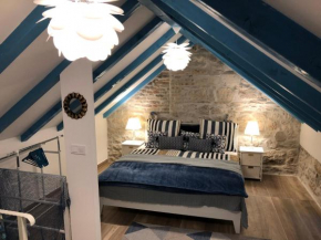 Stonehouse by the Sea Star